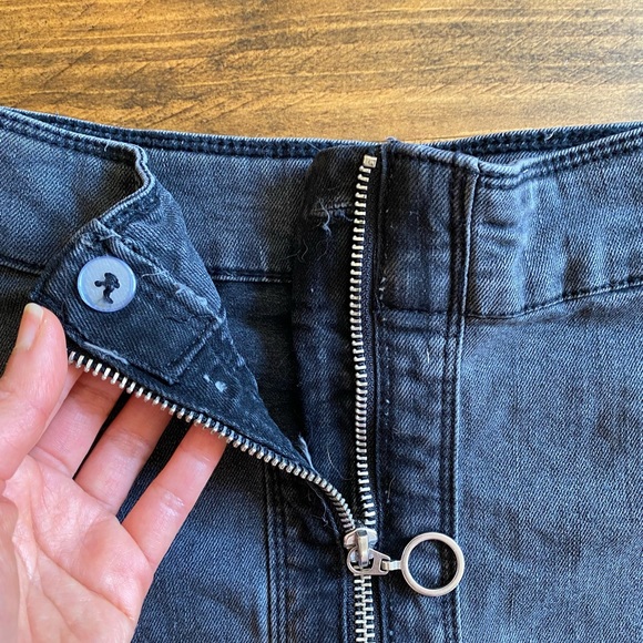 H & M Denim Skirt - Picture 5 of 7